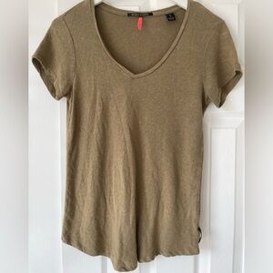 MAISON SCOTCH T-SHIRT Army Olive Green Khaki Size 1 (0-5) US sz 6 Relaxed Fit